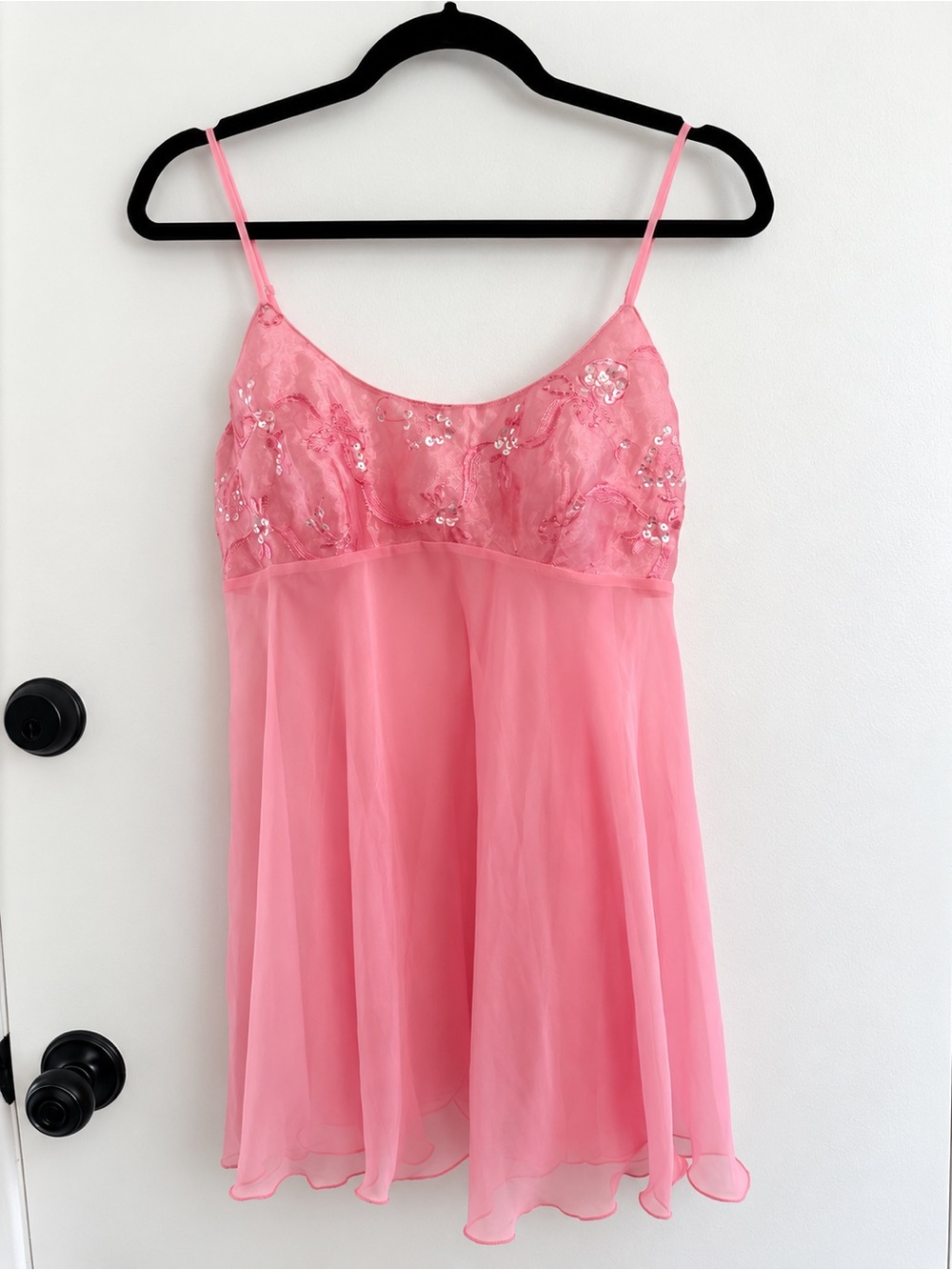 Vintage Y2K Victoria’s Secret Pink Sequin Babydoll Slip Dress – M